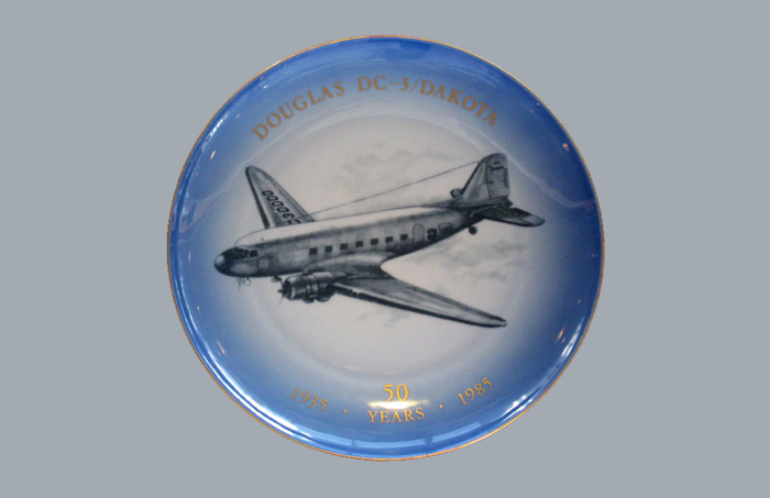 B&G platte med DC-3. Sælges ikke pr. postordre. Kr. 25,00