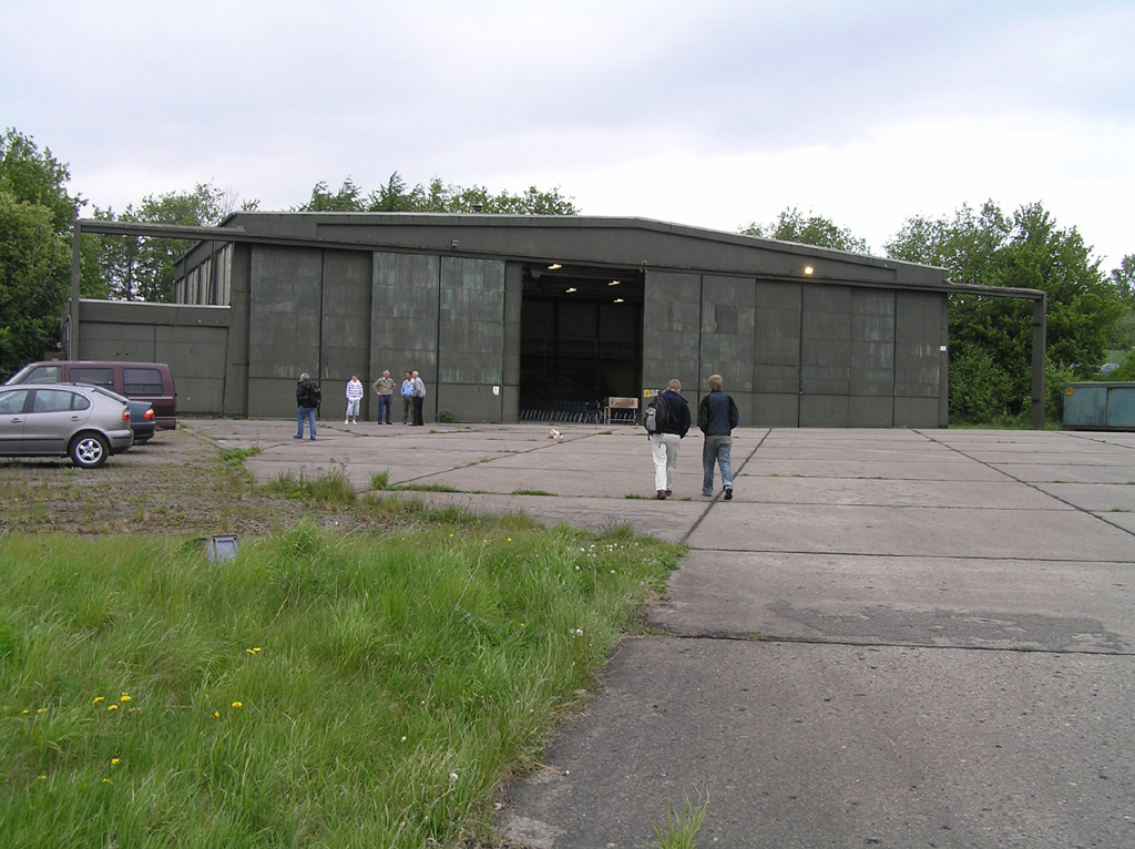 Vores hangar før Vores hangar før